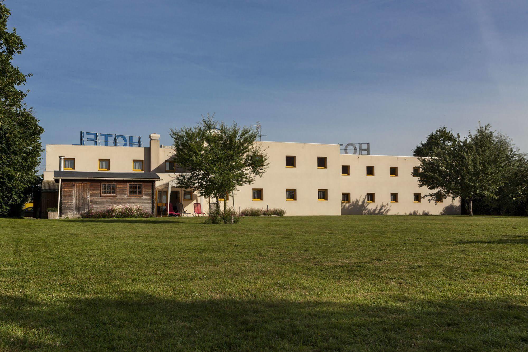 Hotel Angers Parc Expos